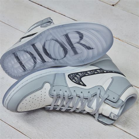 dior jordan 1 where to buy|dior jordan 1 bottom.